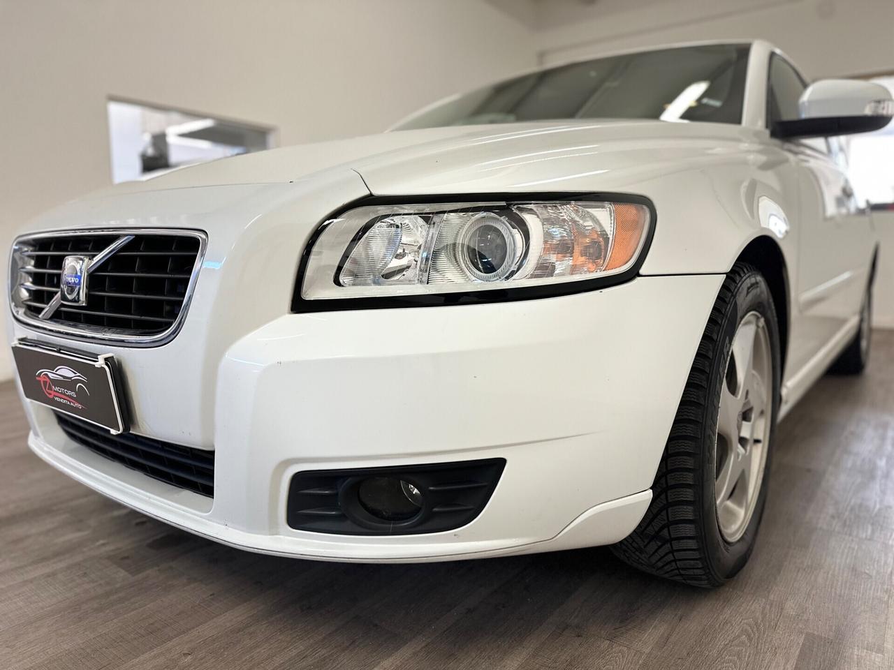 Volvo V50 D4 Momentum