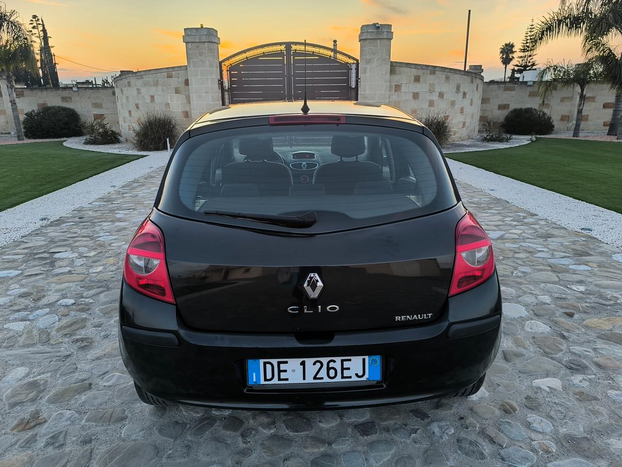 Renault Clio 1.5 dCi 5 porte Le Iene perfetta