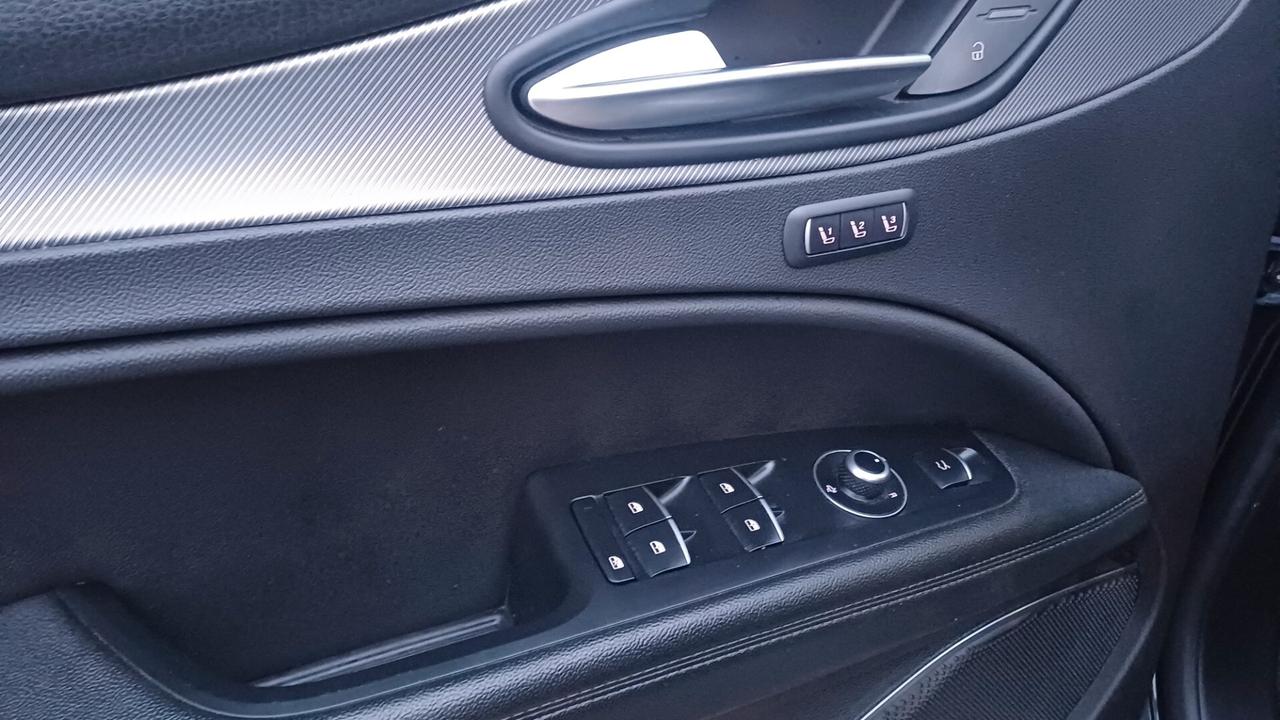 Alfa Romeo Stelvio 2.2 210 CV AT8 Q4 Veloce TETTO PANORAMICO