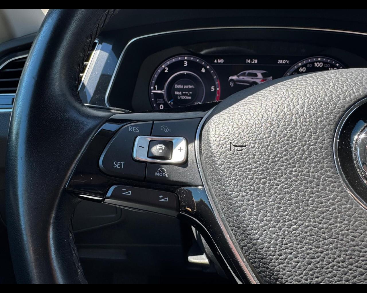 VOLKSWAGEN TIGUAN 2.0 TDI 150CV DSG EXECUTIVE
