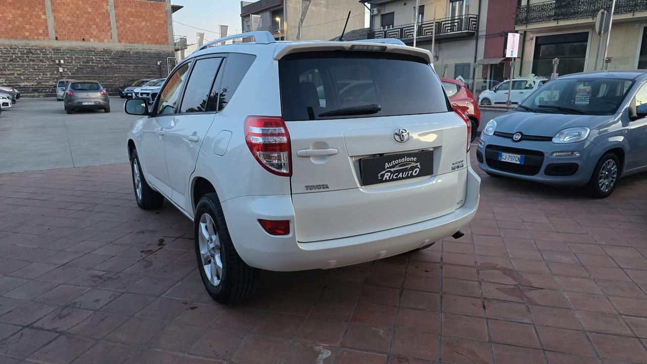 Toyota RAV 4 RAV4 2.2 D-4D 150 CV DPF