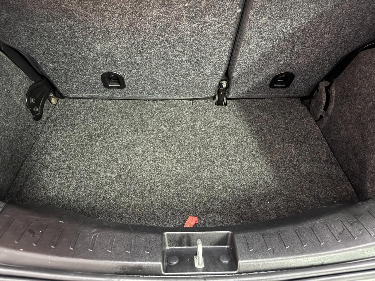 Lancia Ypsilon / 1.2cc 69cv /Benzina/ neopatentati