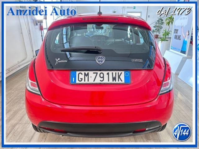 LANCIA Ypsilon 1.0 FireFly 70 Cv Hybrid Silver