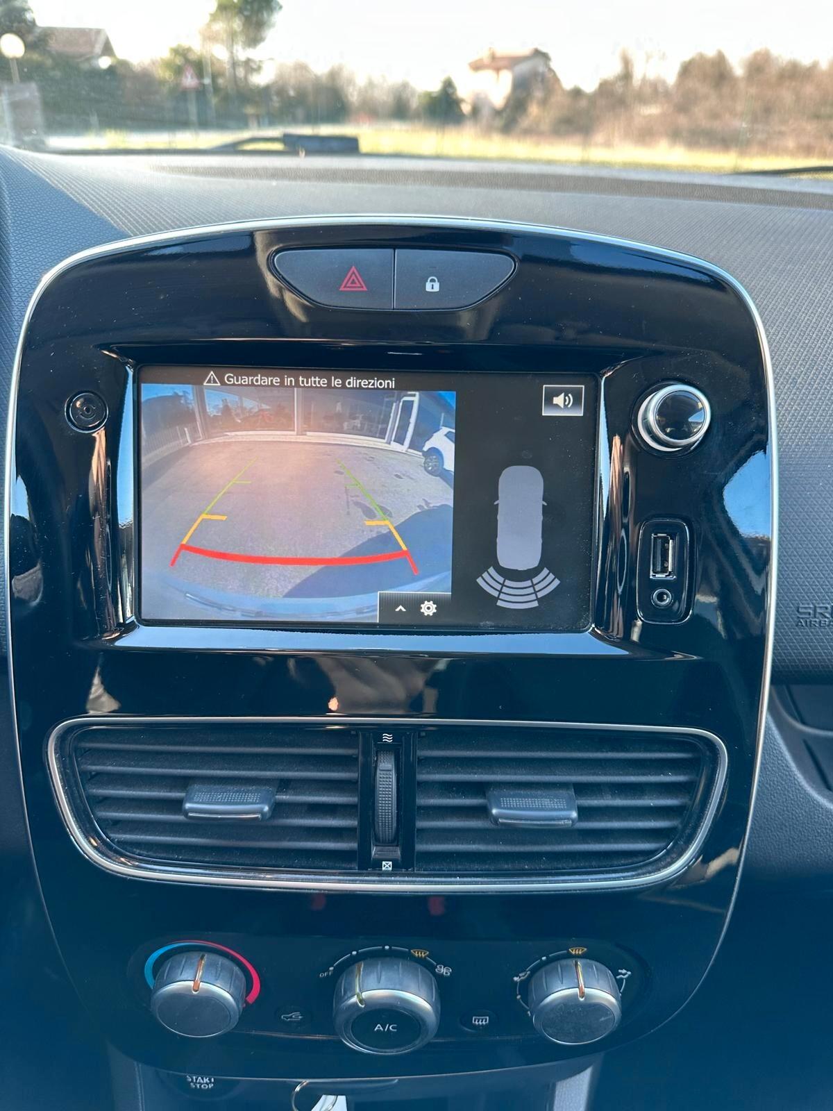 Renault Clio VAN dCi 8V 75 CV 5 porte Moschino Zen