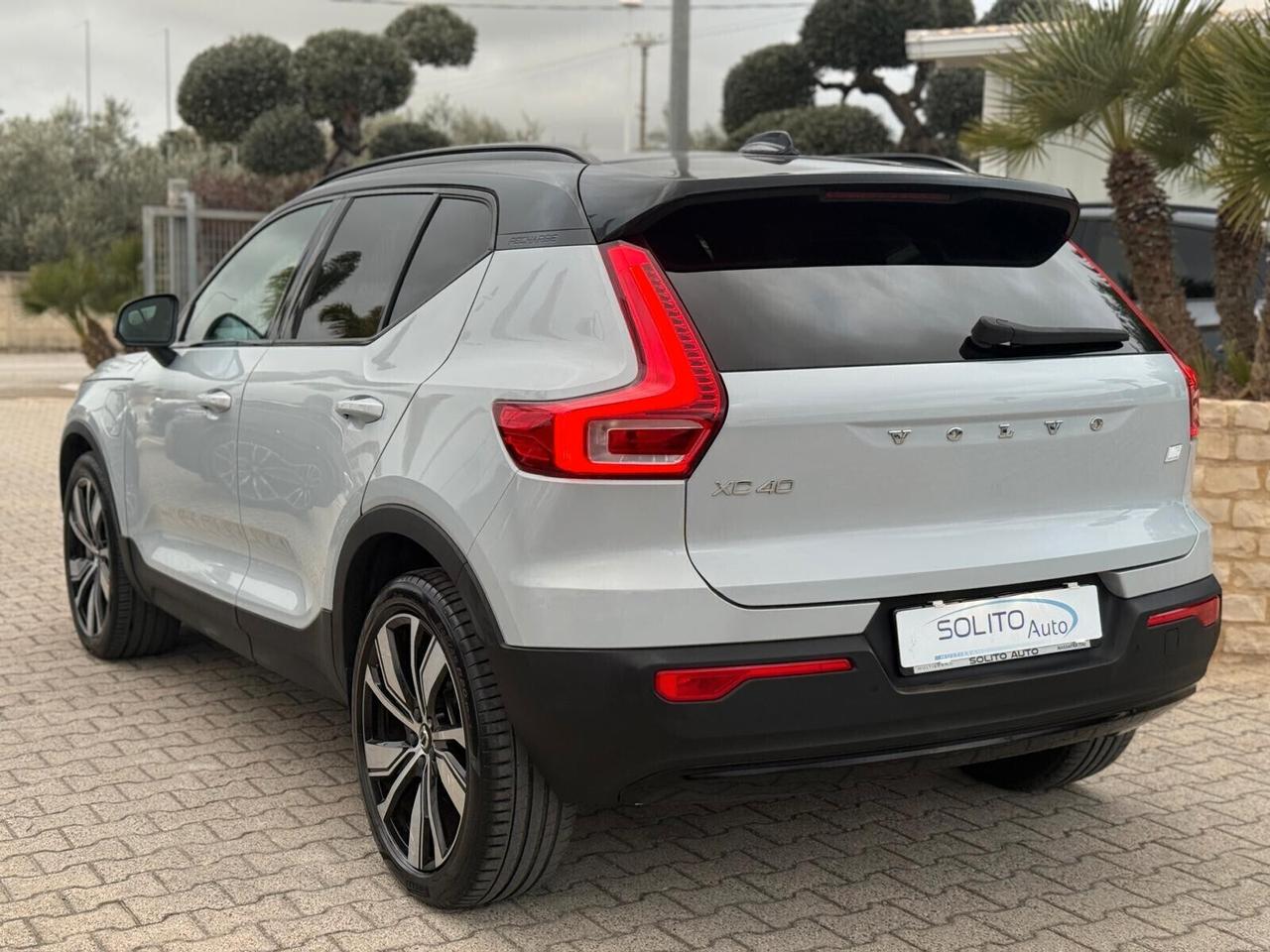 Volvo XC40 Recharge Plug-in Hybrid R-Design 211CV