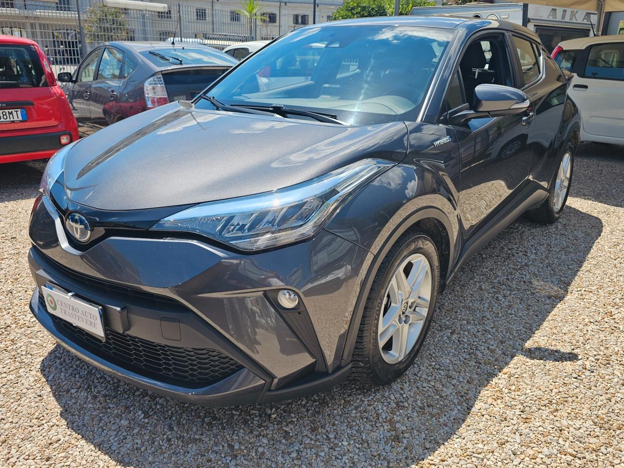 Toyota C-HR 1.8 Hybrid E-CVT Business