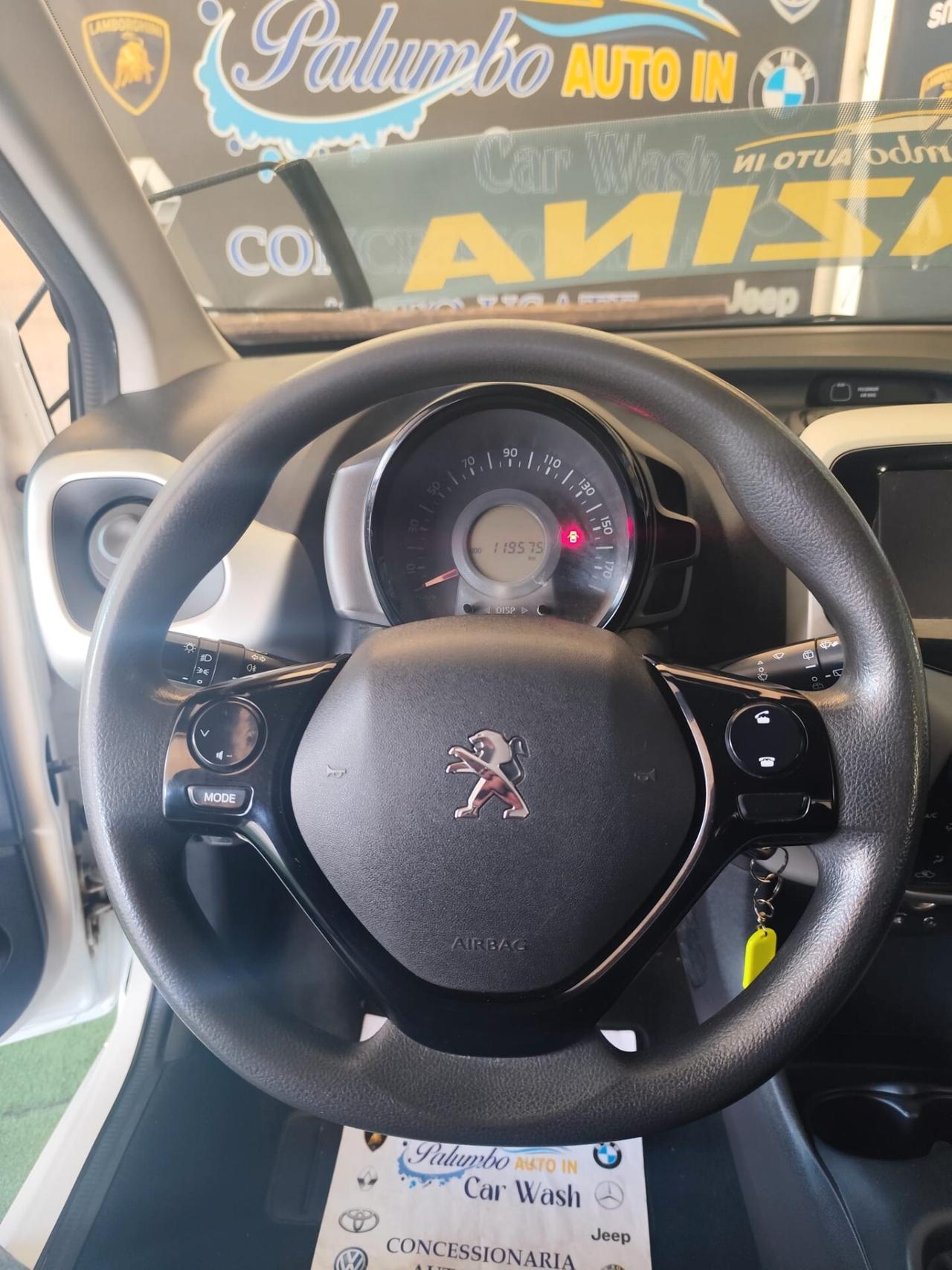 Peugeot 108 1,0 VTi 68 ETG 5 porte Allure