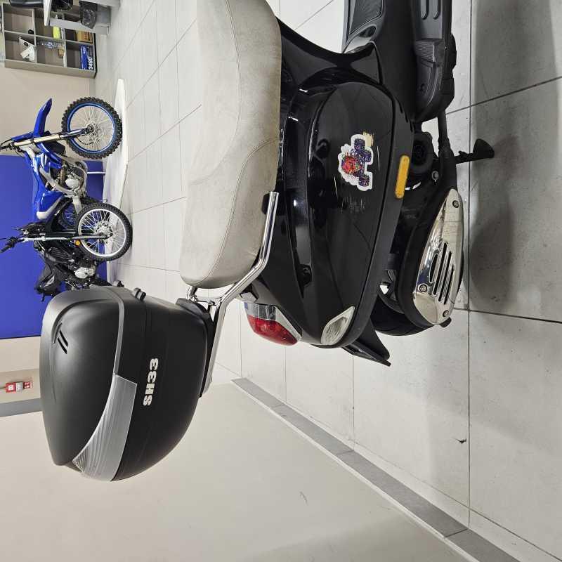 Vespa LX 50 4T - 2012