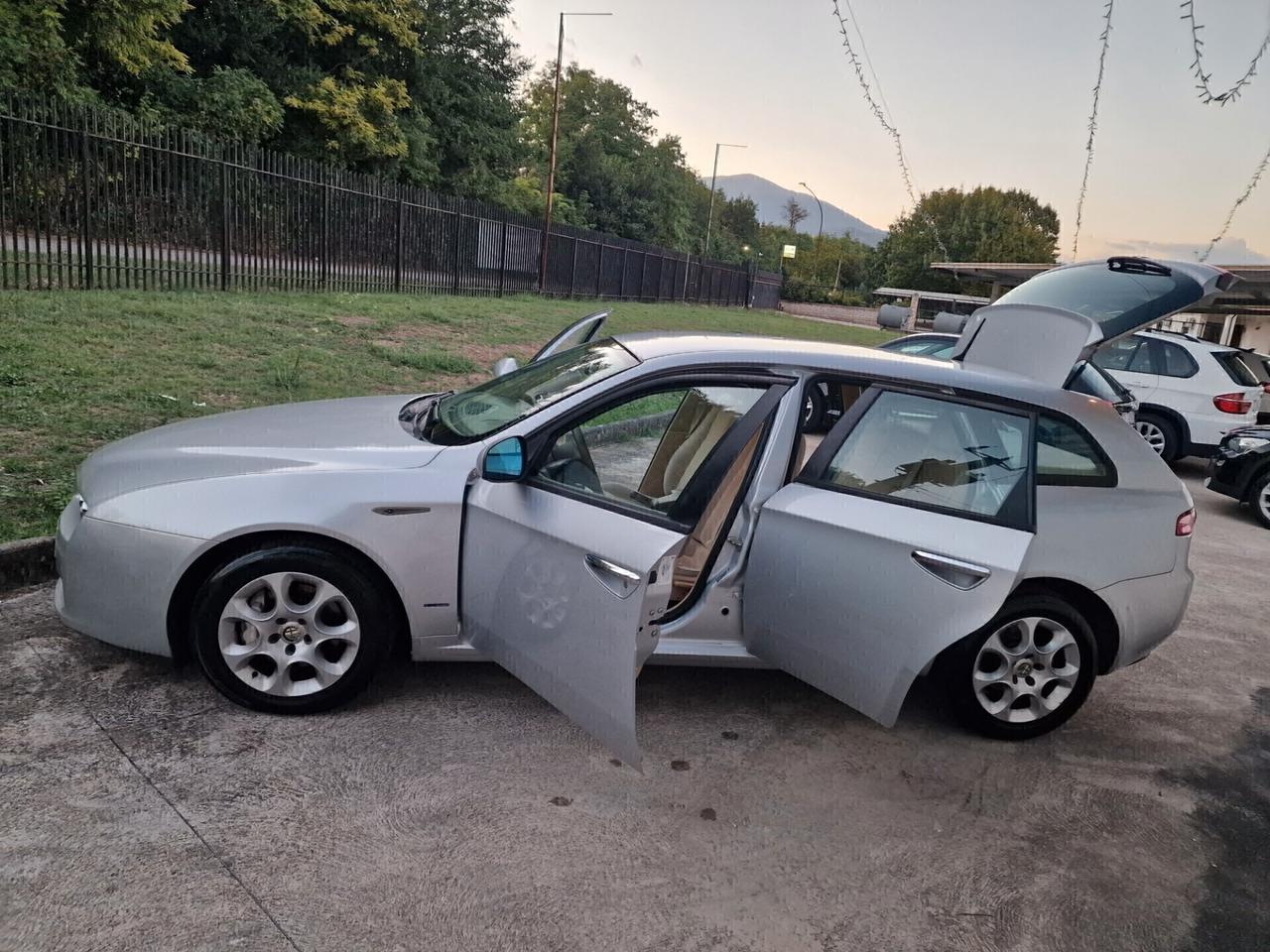 Alfa Romeo 159 1.9 JTDm 150CV Sportwagon Progression