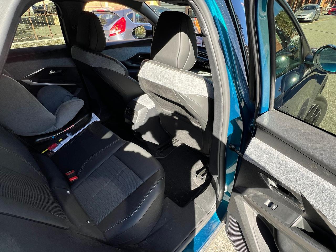 Peugeot 3008 Allure 1.2 136/145 MHEV #7449