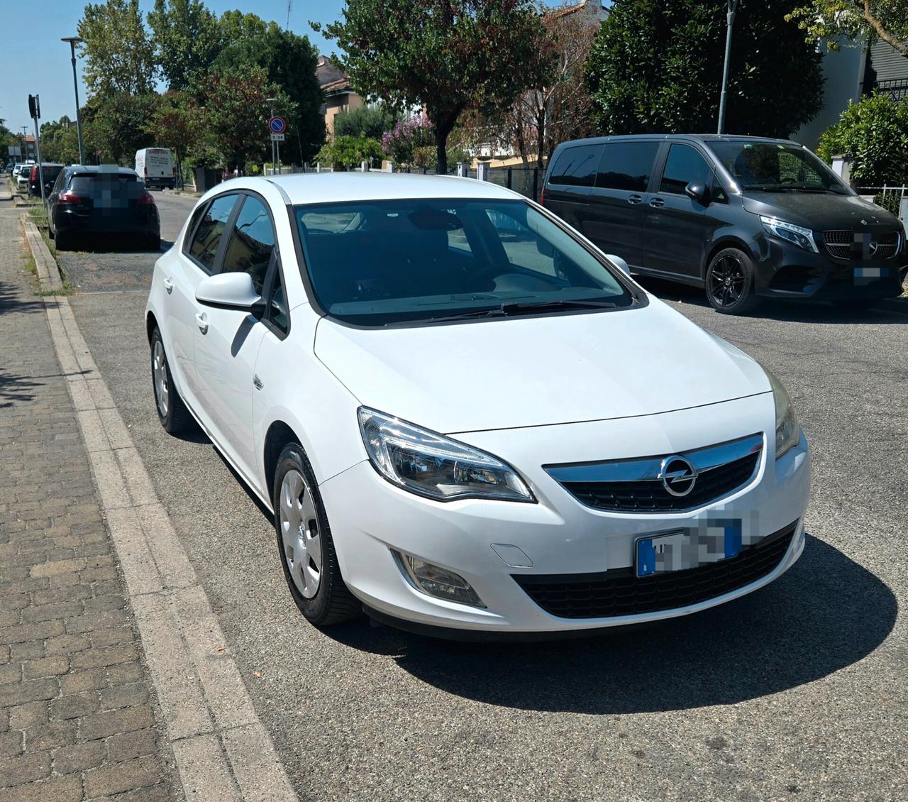 Opel Astra 1.4 16V Twinport 5 porte Enjoy