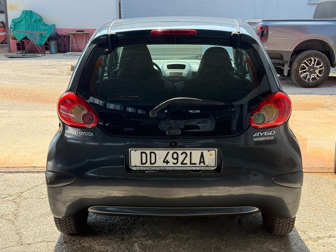 Toyota Aygo 1.0 12V VVT-i 5 porte Sol
