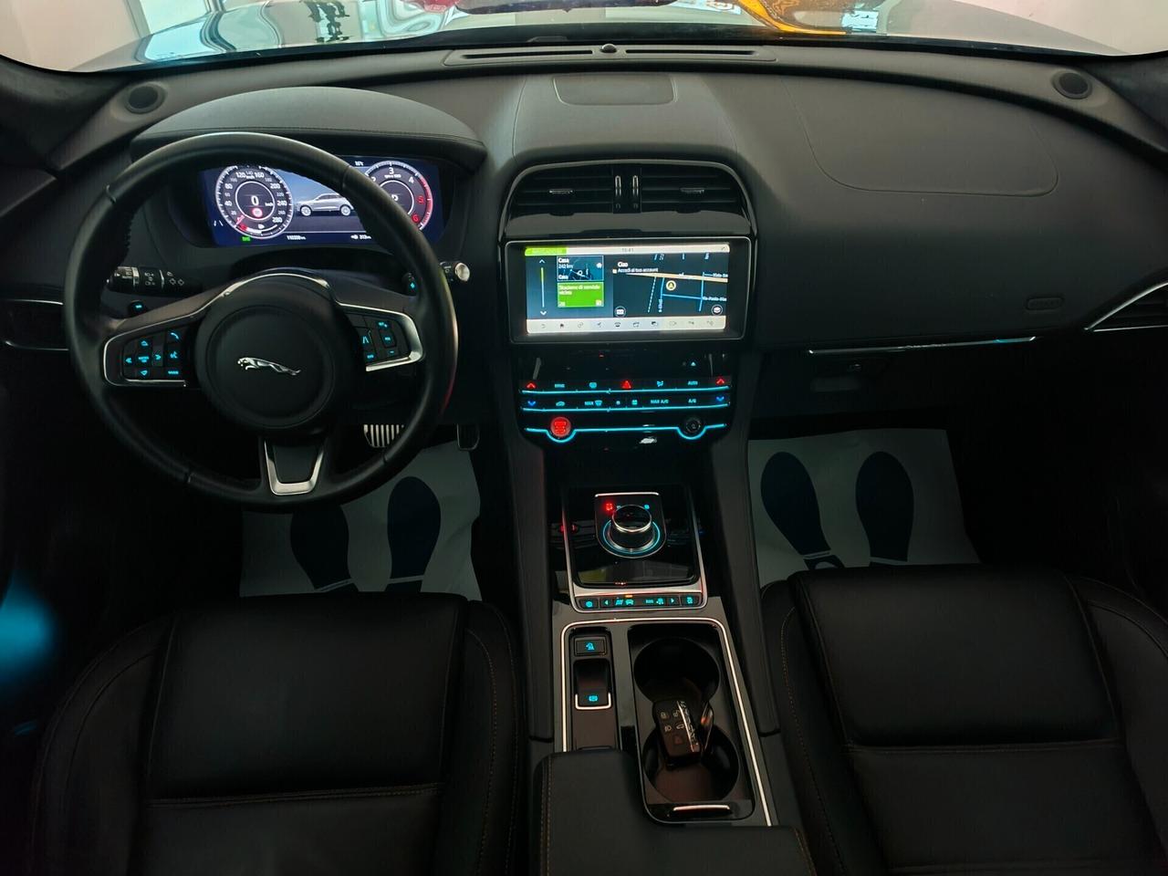 Jaguar F-Pace 2.0 D 240 CV AWD aut. Prestige