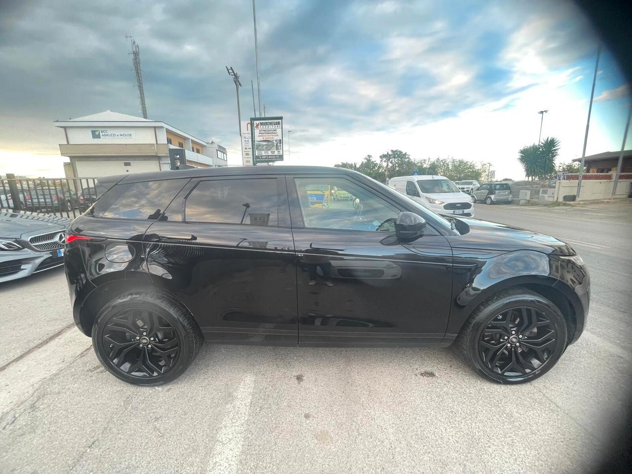 Land Rover Range Evoque 2.0D I4 163 CV R-Dynamic S