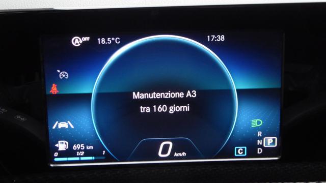 MERCEDES-BENZ A 180 d Automatic Business