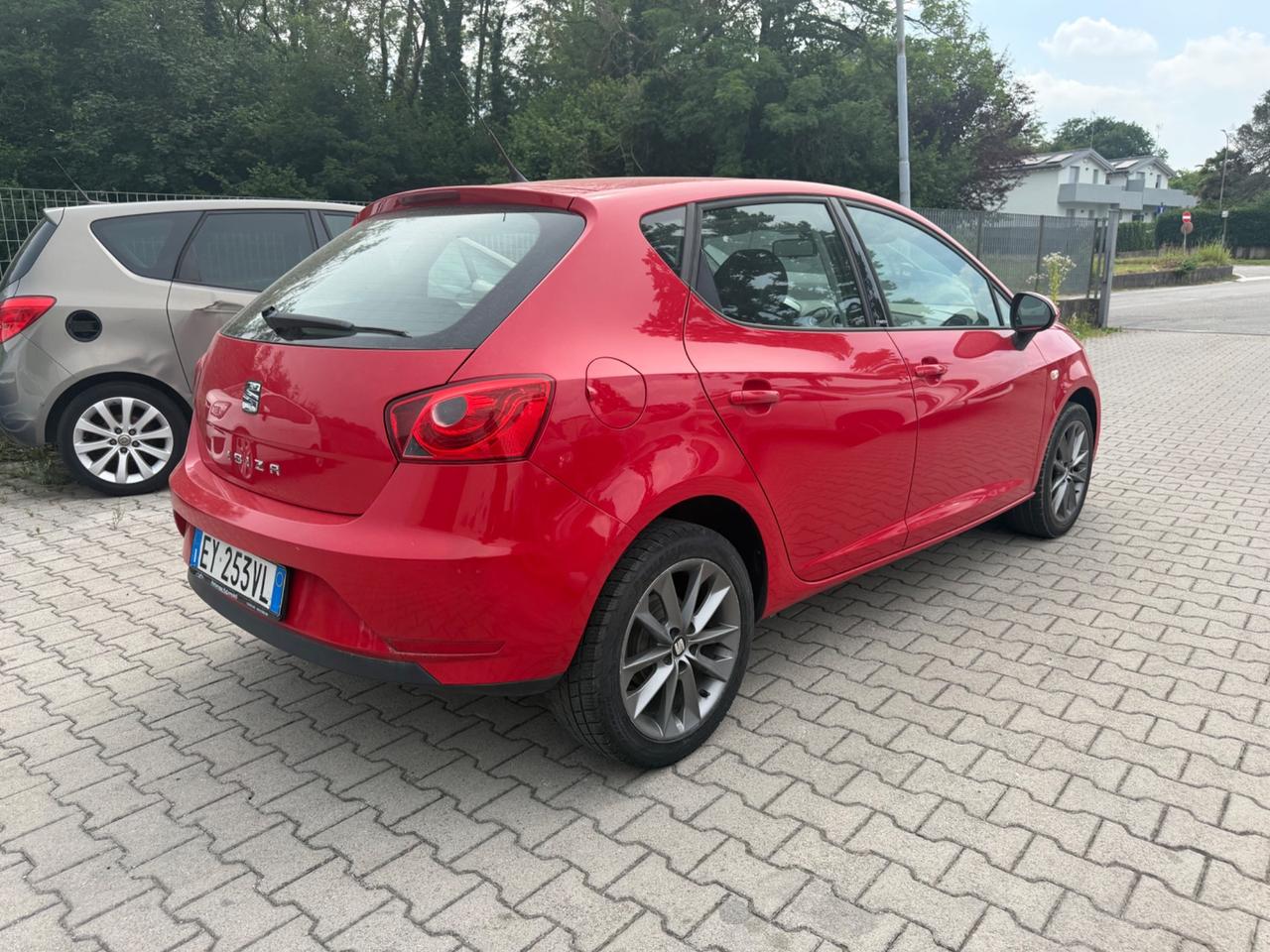 Seat Ibiza 1.2 70 CV 5 porte Business High