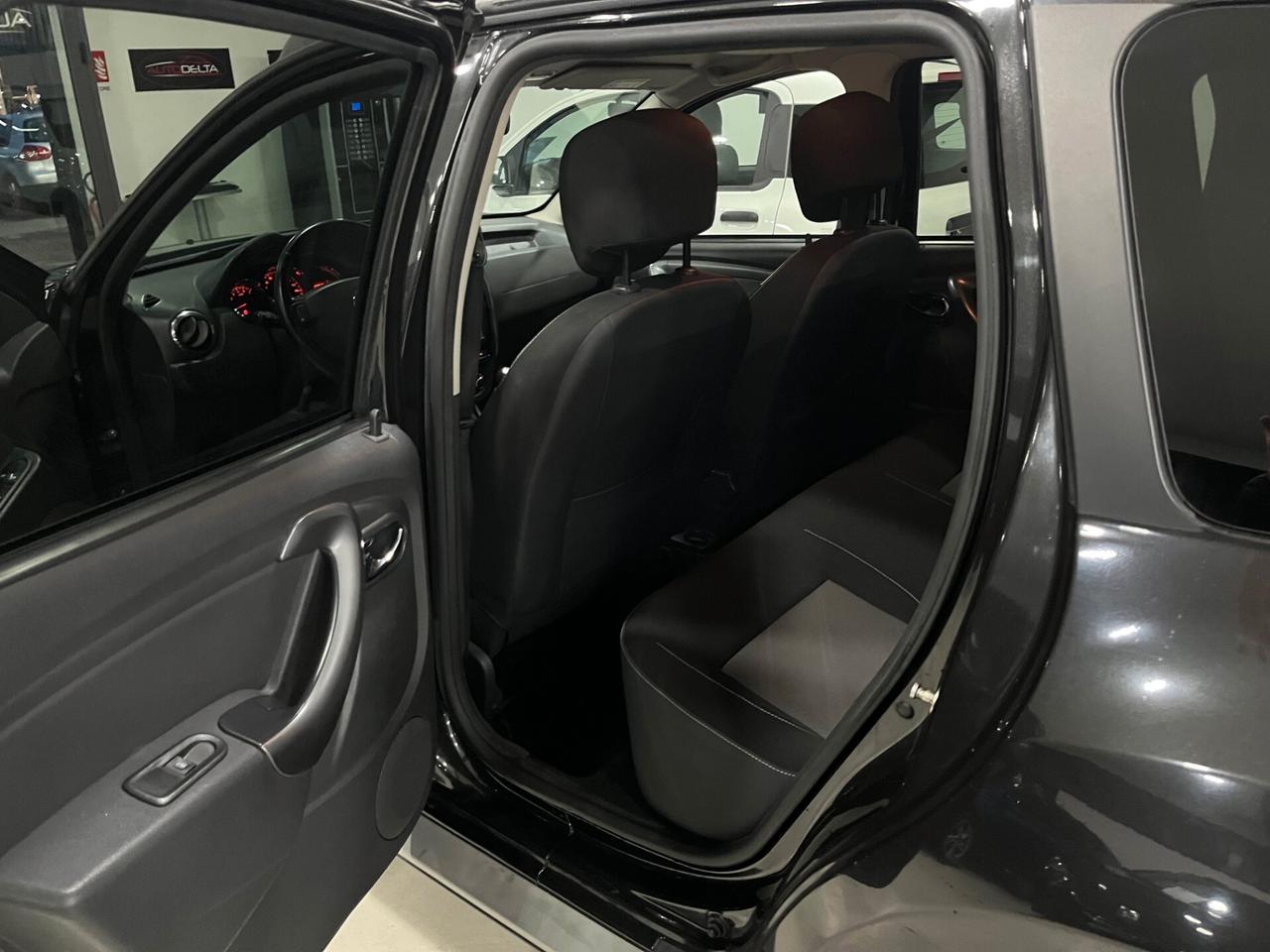 Dacia Duster I 2014 1.5 dci Black Shadow 4x2 s