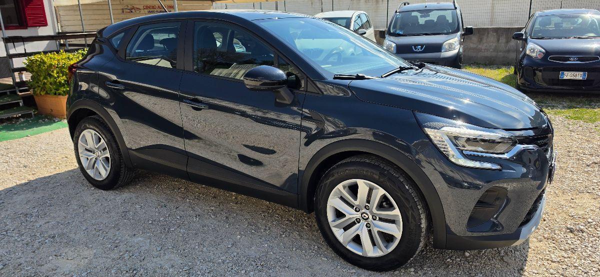 RENAULT Captur TCe 12V 100 CV GPL Zen