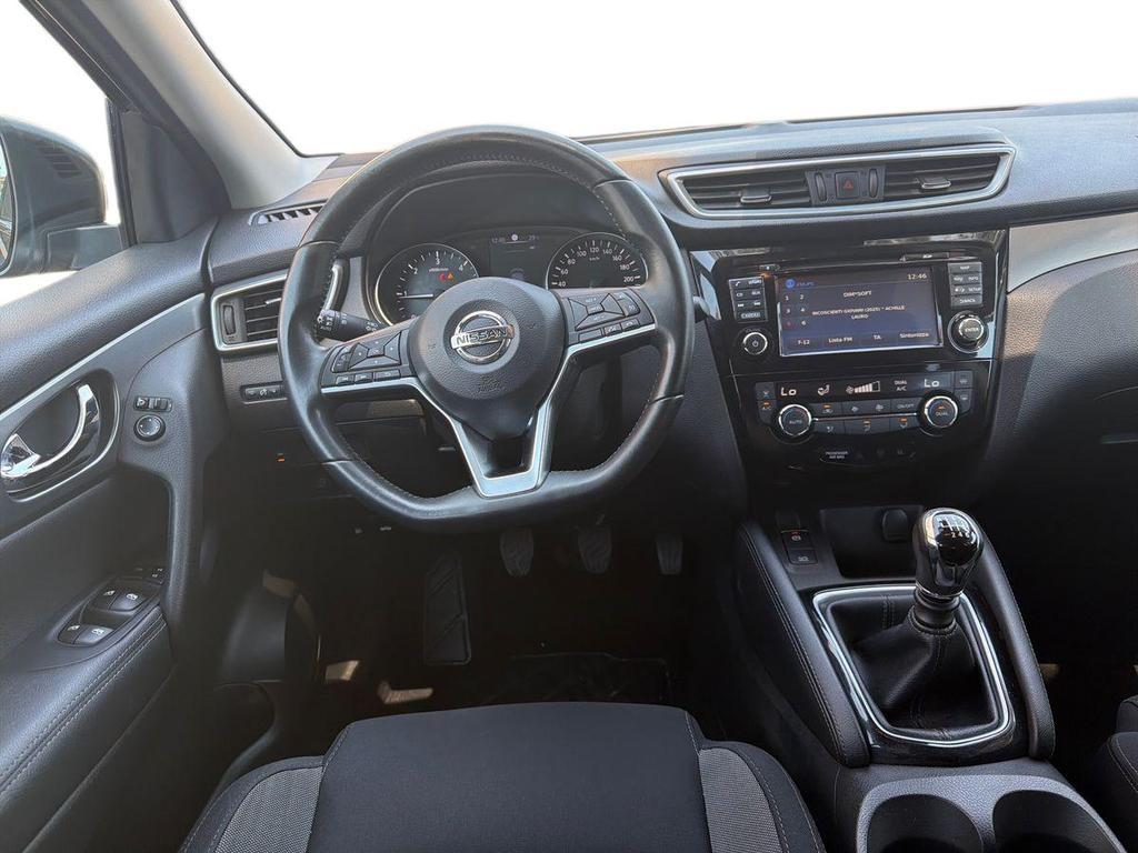 Nissan Qashqai 1.5 dci Tekna 115cv