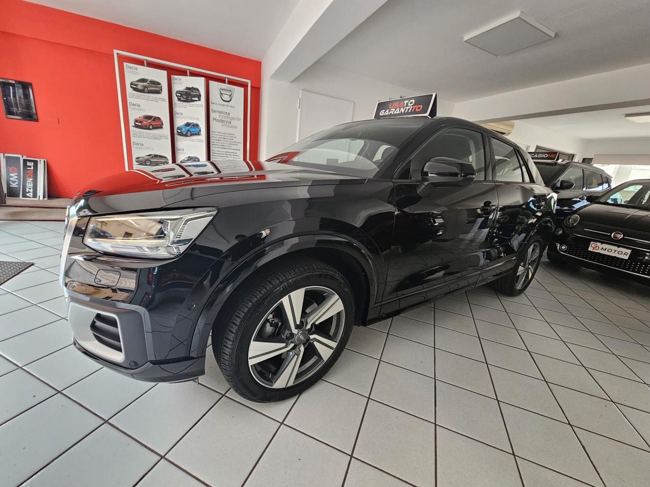 Audi Q2 35 TDI S tronic Identity Black