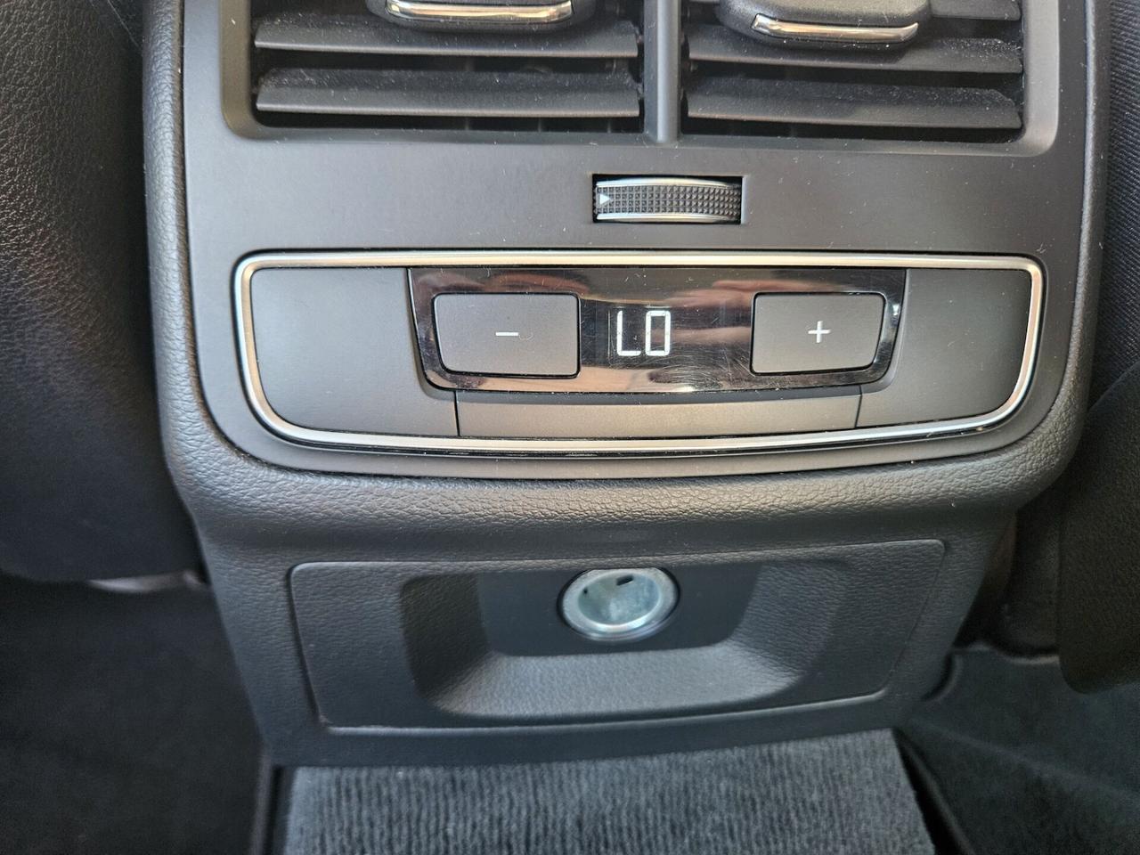 Audi A4 Avant 40 TDI MHEV quattro S tronic 204 CV