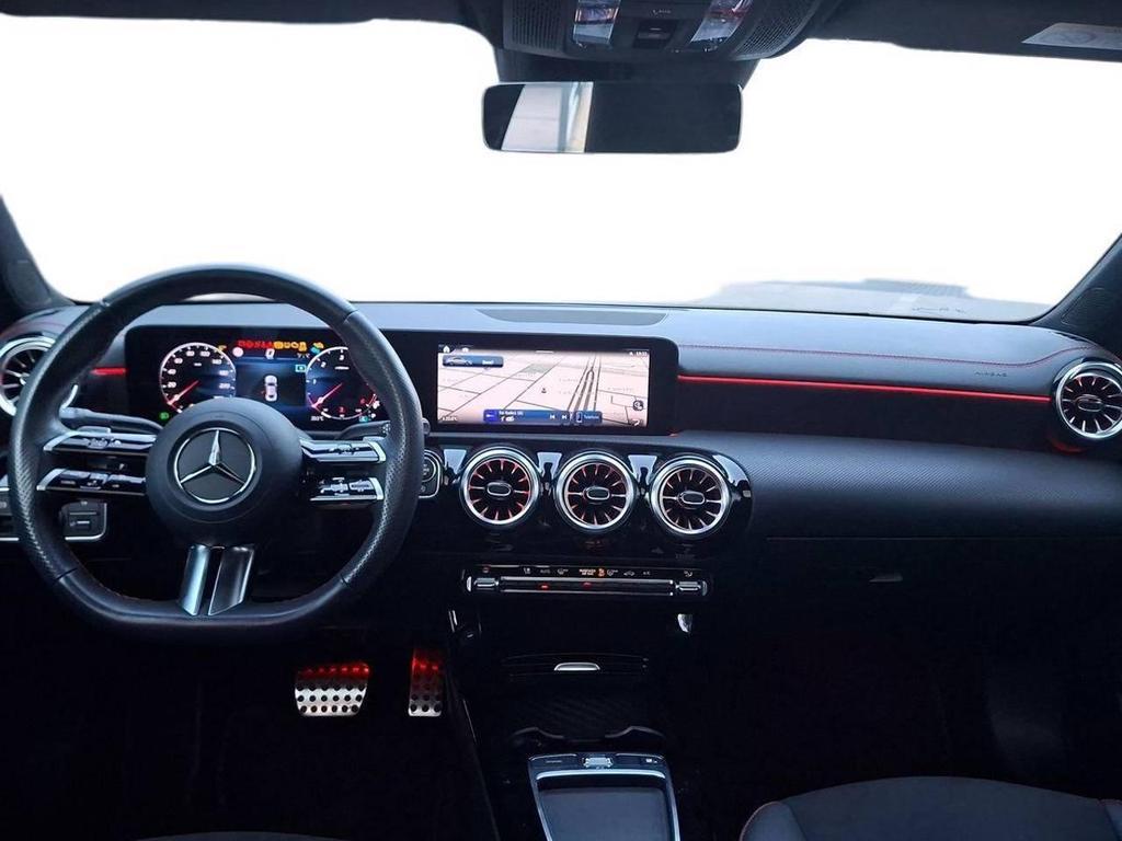 Mercedes CLA 200 200 D AMG Line Premium 8G-DCT