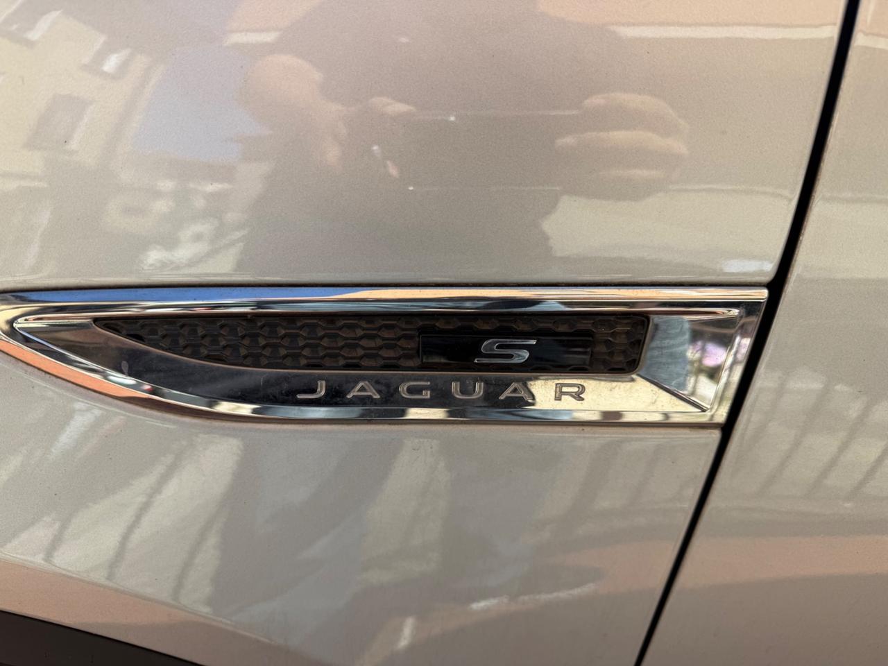 Jaguar E-Pace 2.0D 150 CV AWD R-Dynamic S