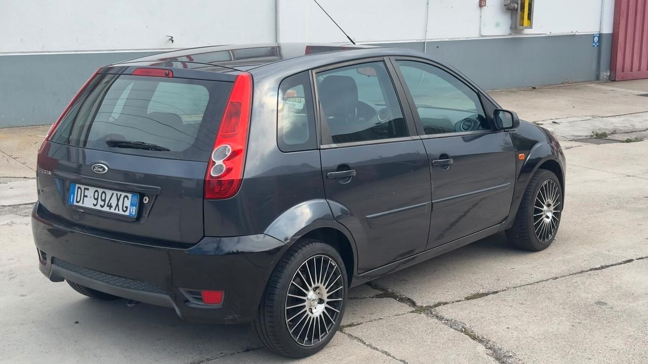 Ford Fiesta 1.2 16V 5p.