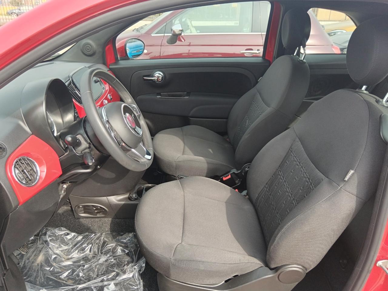 Fiat 500 1.0 Hybrid Red