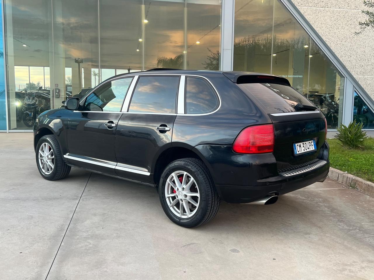Porsche Cayenne 3.2