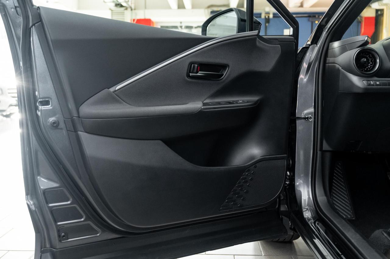 Toyota C-HR 1.8 hev Trend fwd e-cvt