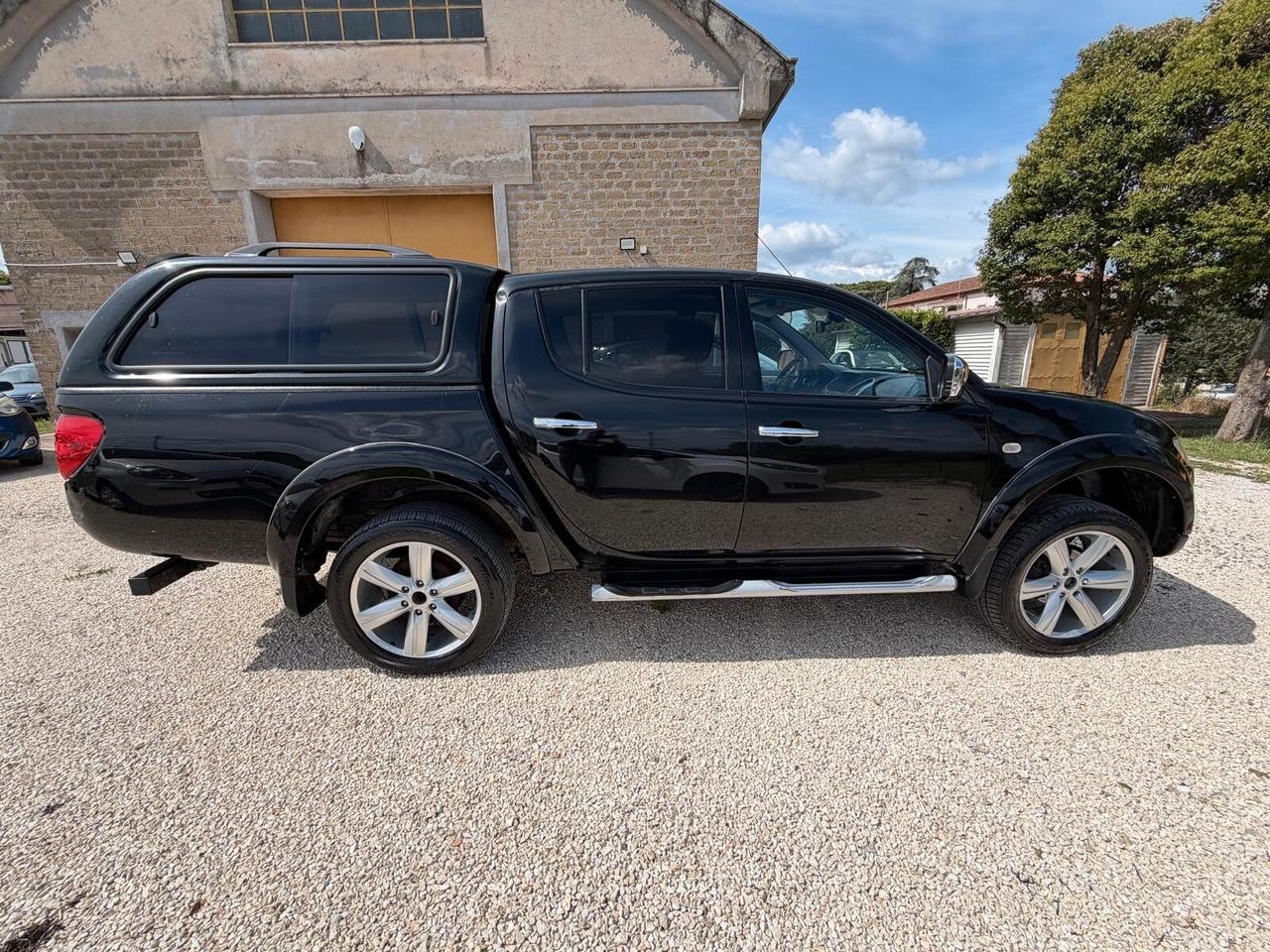 Mitsubishi L200 Gancio Traino Perfetto Full Optional