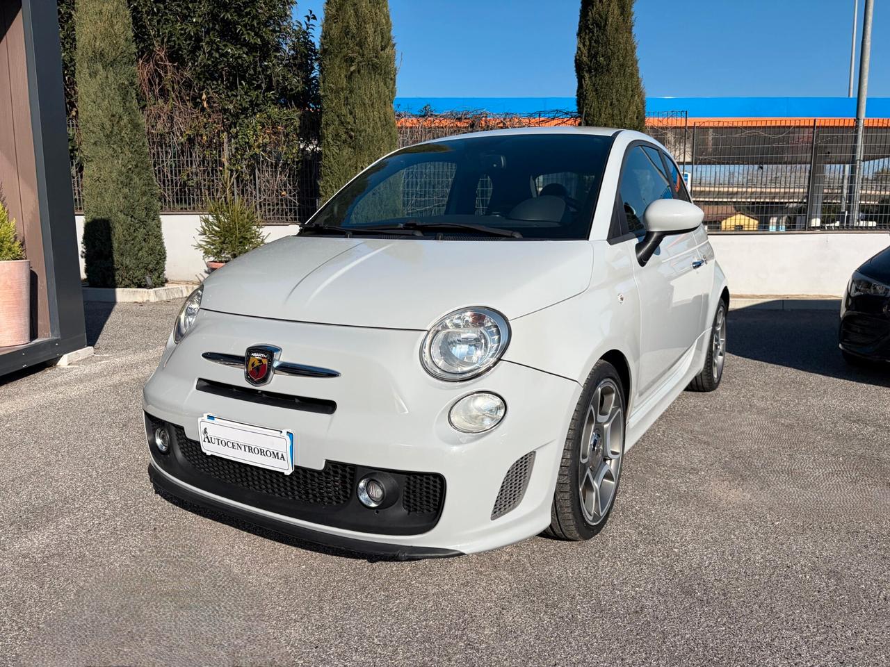Abarth 500 1.4 Turbo T-Jet Custom