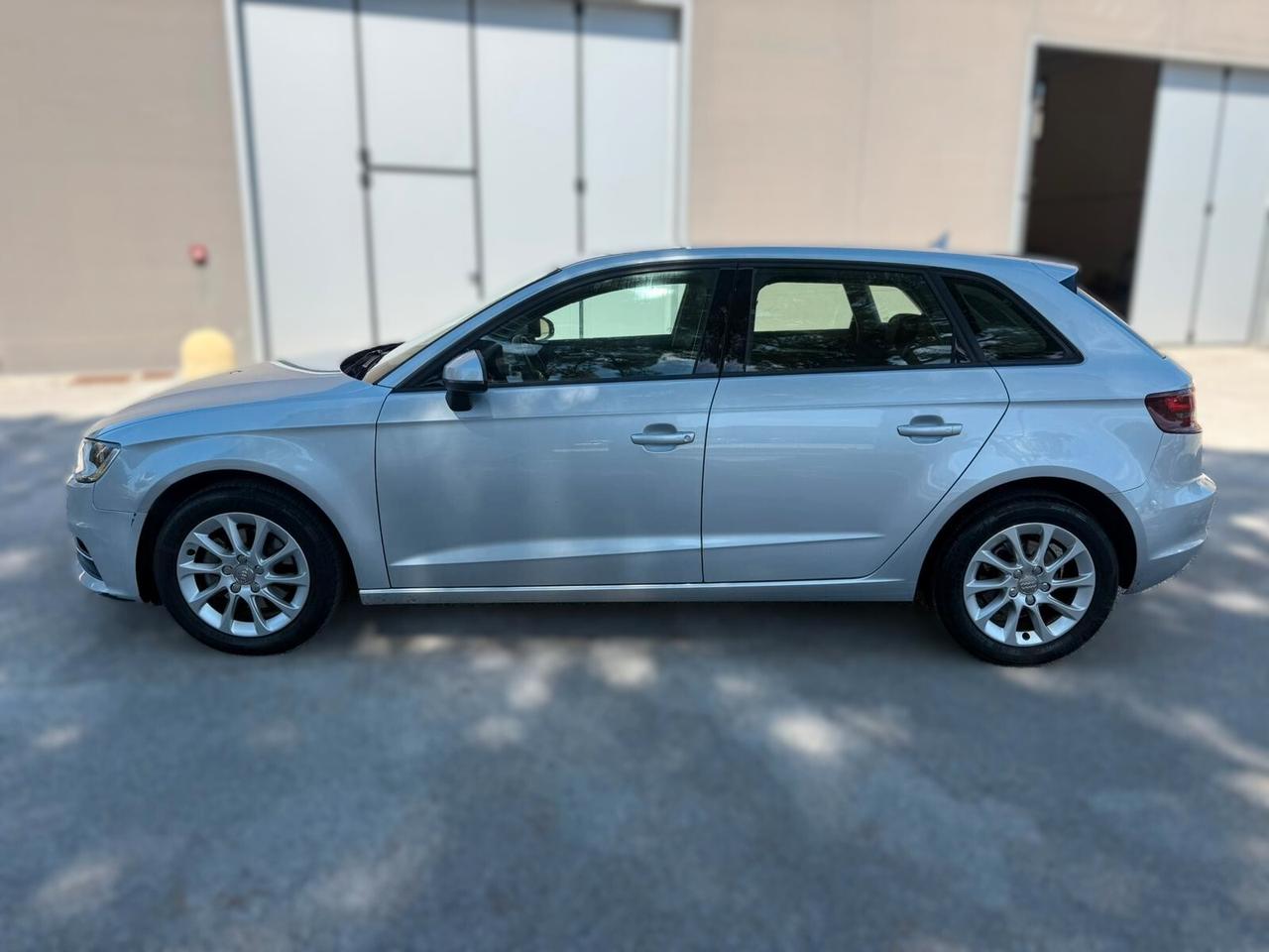 AUDI A3 SPB 1.6 TDI 2015 12 MESI DI GARANZIA