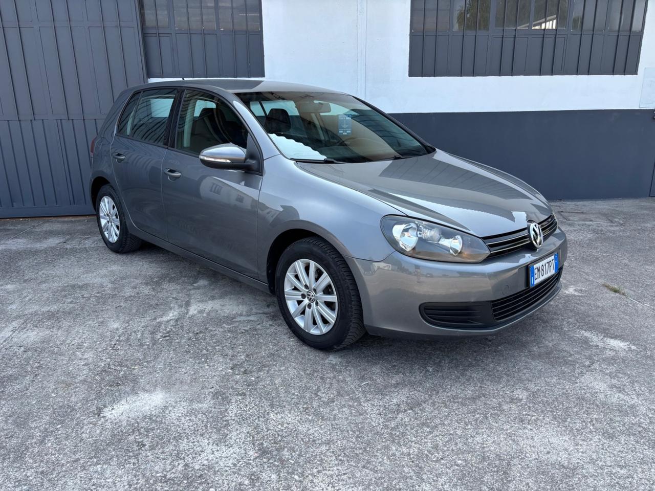 Volkswagen Golf 1.6 TDI. Neopatentati. Garanzia