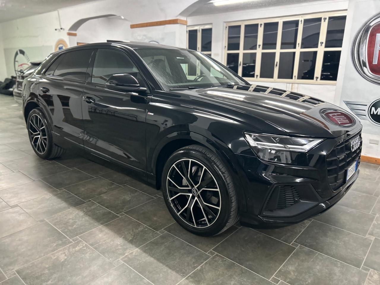 Audi Q8 45TDI 3.0 231 CV Quattro S Line 2023