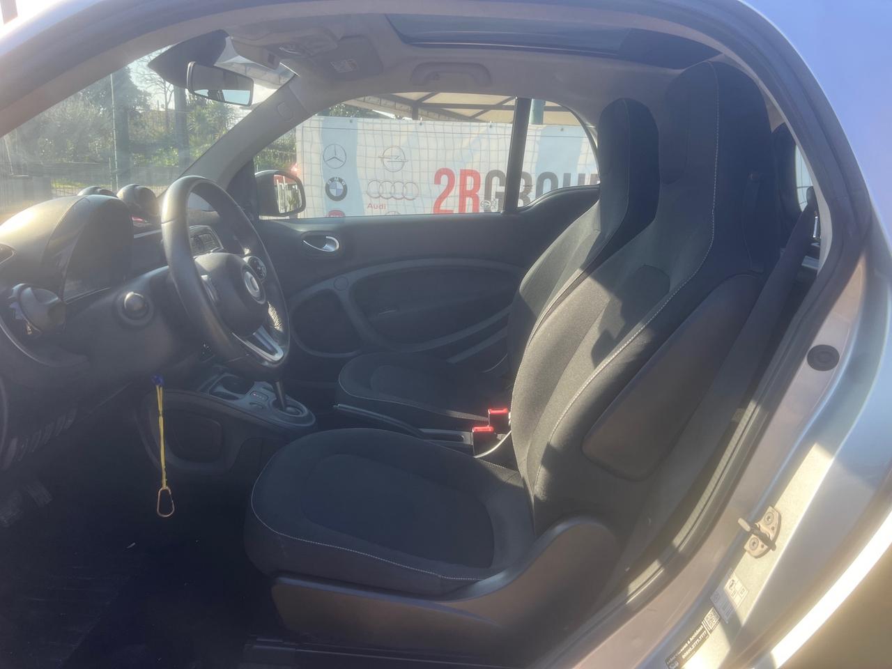 Smart ForTwo 1.0 52KW twinamic Passion-2017