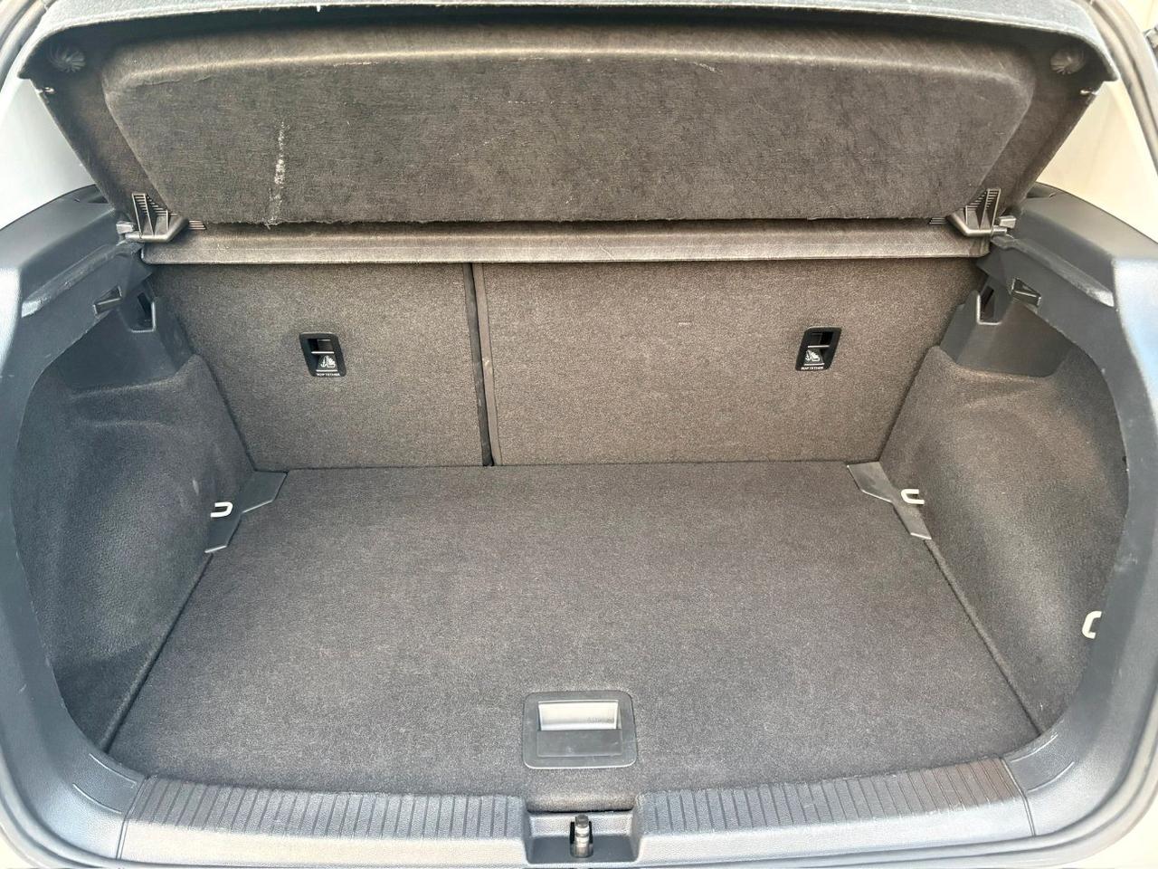 Volkswagen T-Cross 1.0 tsi Advanced 110cv
