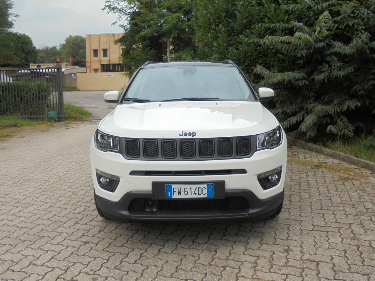 Jeep Compass 1.4 MultiAir 2WD Night Eagle con gancio traino estraibile