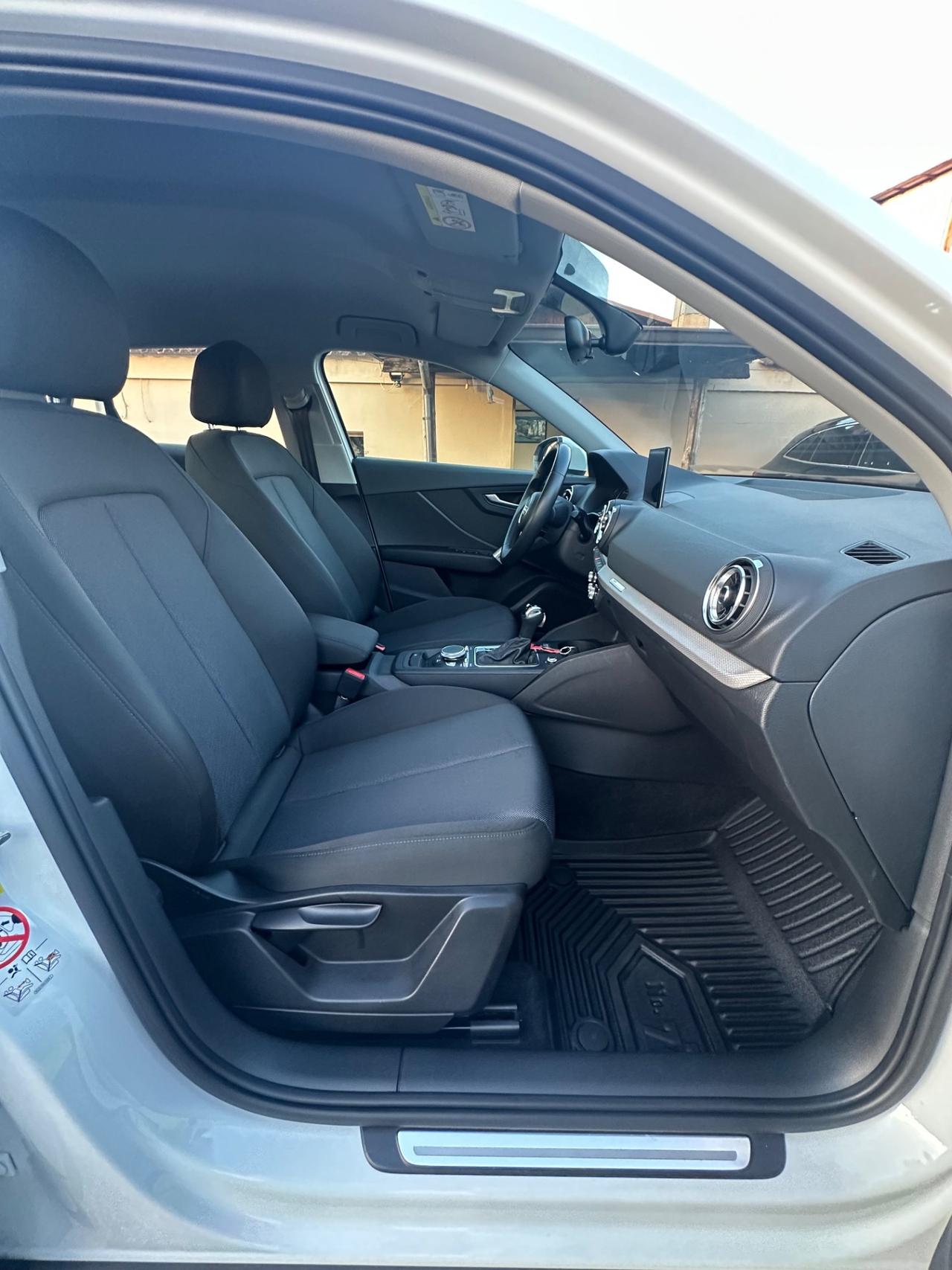 Audi Q2 30 TDI S tronic line Edition