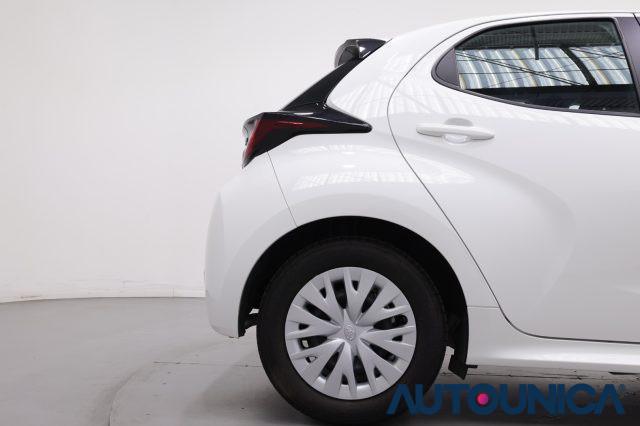 TOYOTA Yaris 1.5 130 HYBRID 5 PORTE ACTIVE NEOPATENTATI