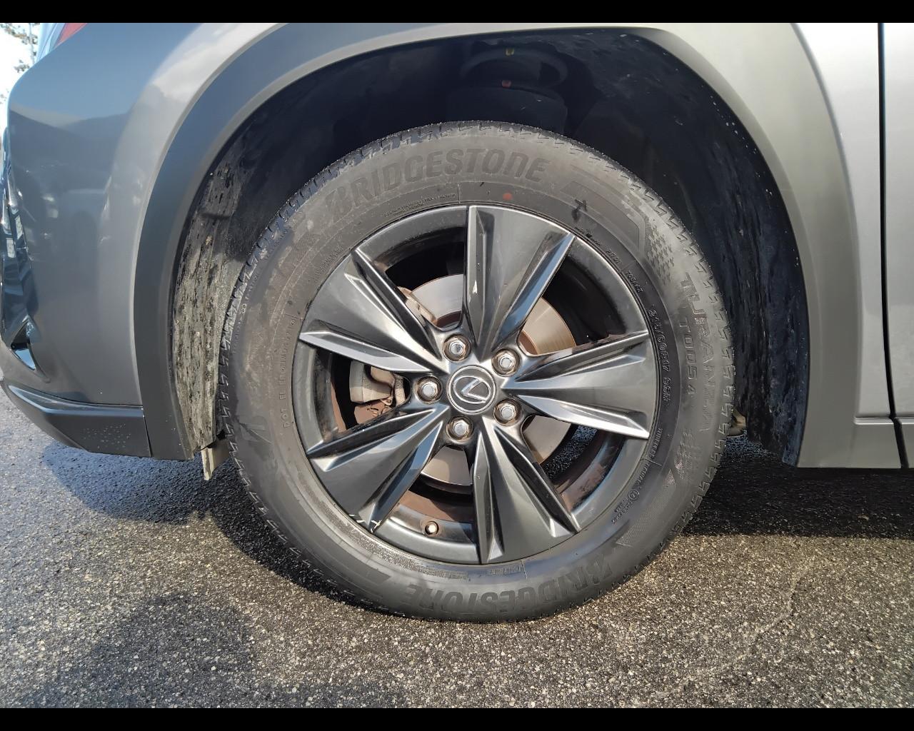 LEXUS UX 2019 - UX 250h 2.0 Executive 2wd cvt my20