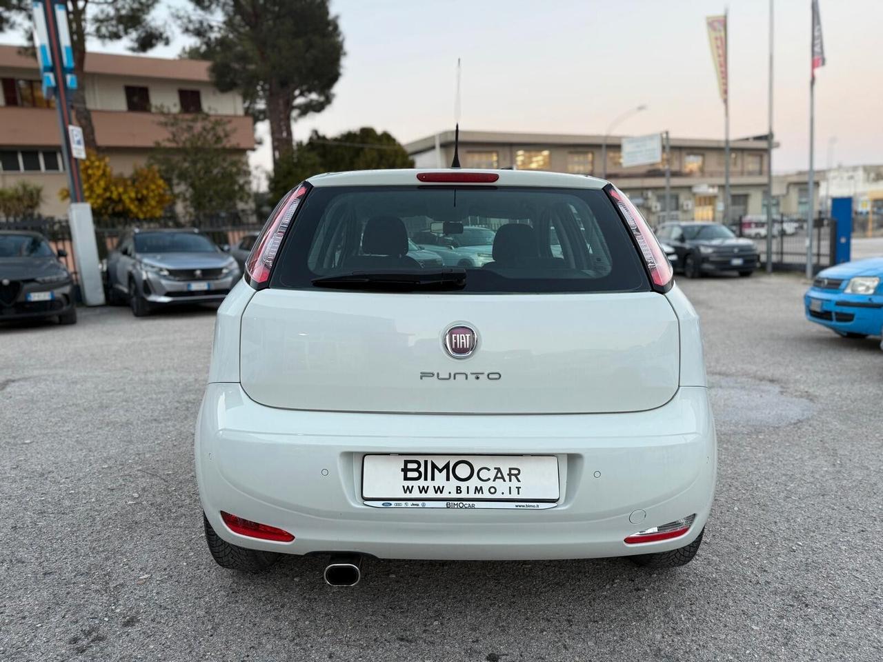 Fiat Punto Grande 1.2 Fire Lounge 5p