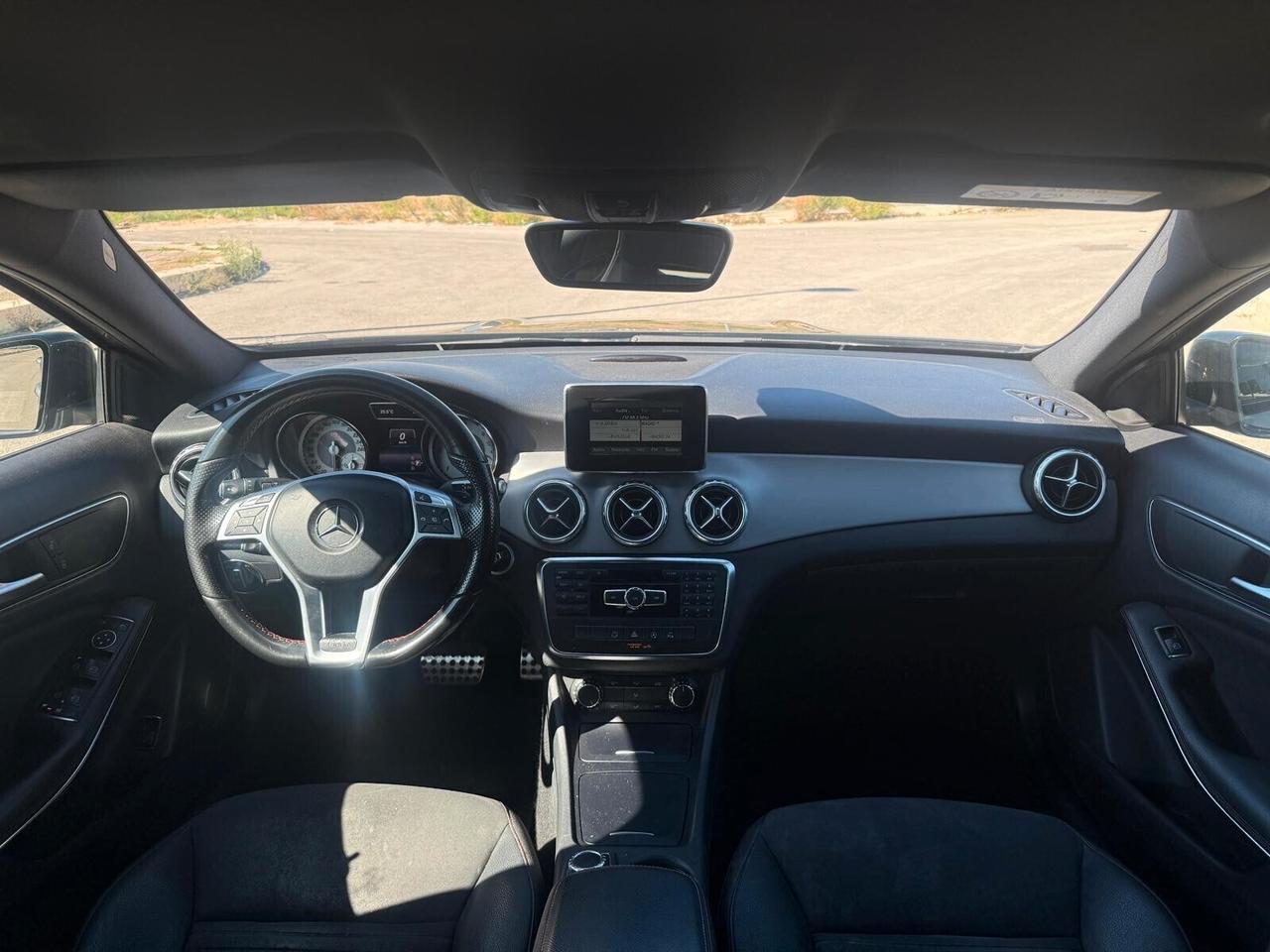 Mercedes-benz GLA 200 Premium AMG 2.2 CDI 136cv