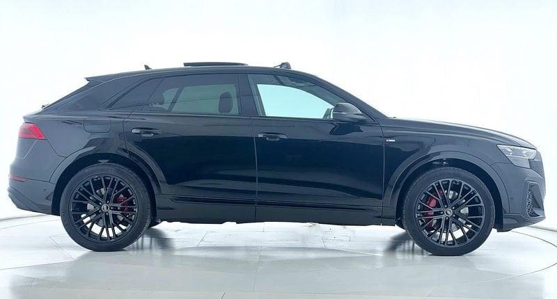Audi Q8 50 TDI 286 CV quattro S line edition MY 25 ** TETTO PAN**