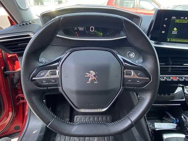 Peugeot 2008 PureTech 130 S&S Allure Pack