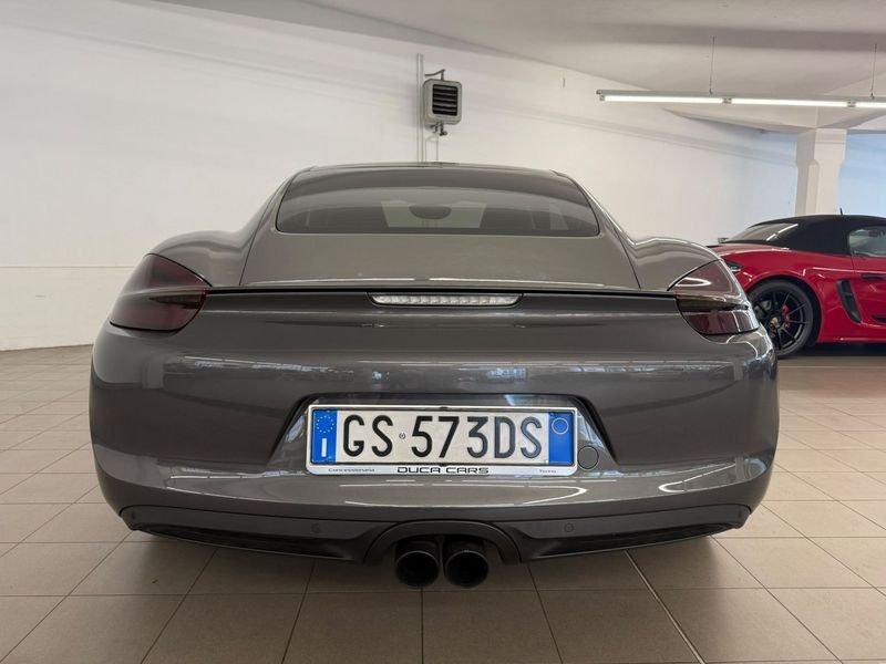 Porsche Cayman 2.7