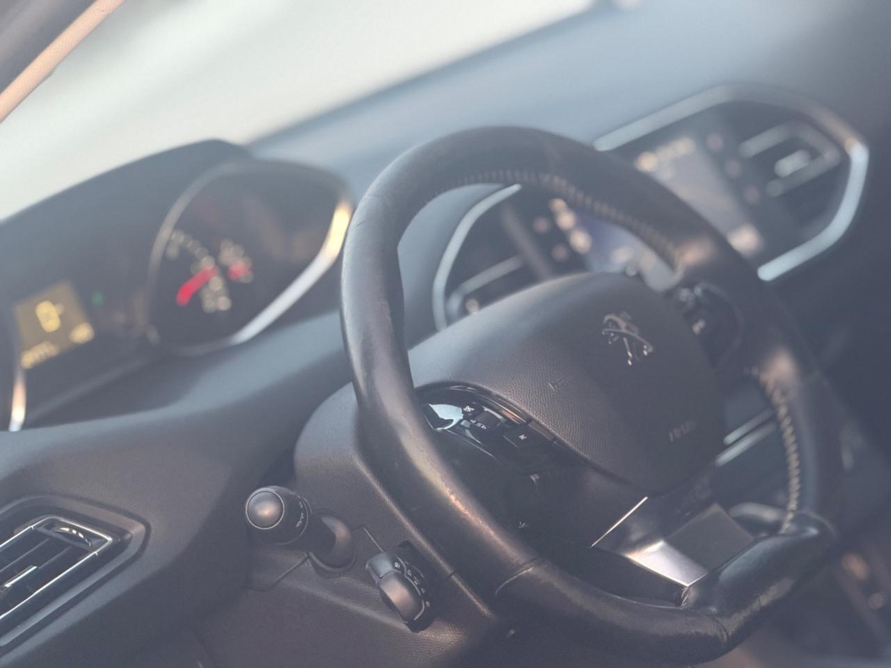 Peugeot 308 1.6 DIESEL 2016 - SOLO 126 MILA KM