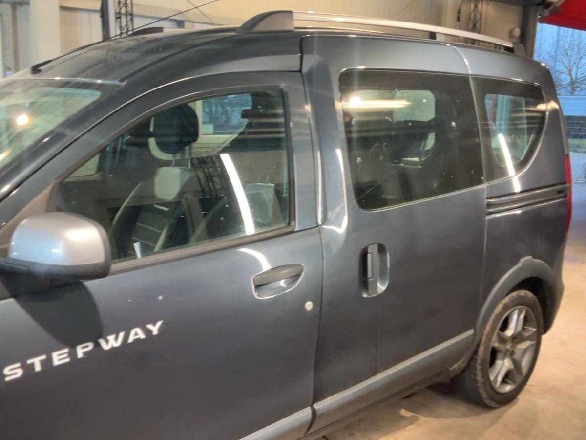 Dacia Dokker Stepway 1.6 8V 110CV GPL