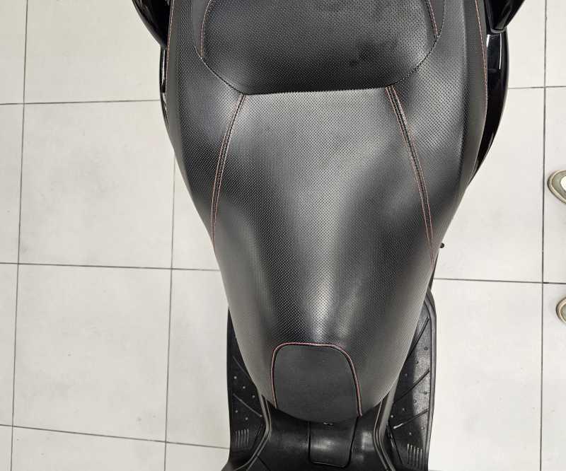 Yamaha X-Max 250 - 2012